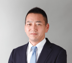 高井 隆太 氏