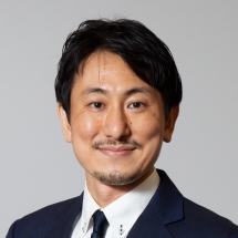 西賴 大樹 氏