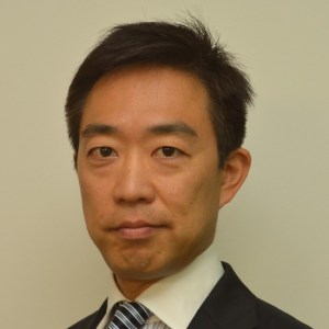 村山 雅彦 氏